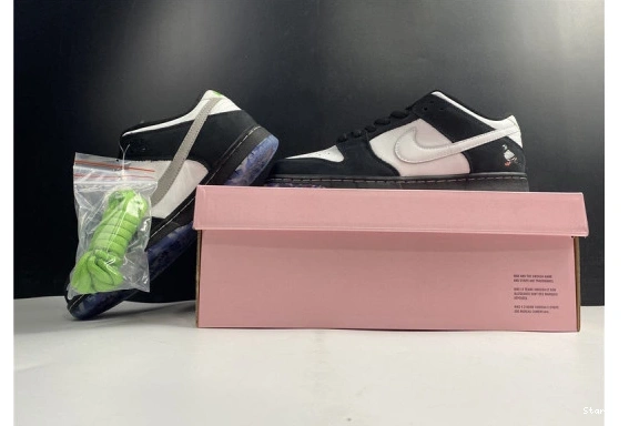 Staple Dunk Panda SB Pigeon Low BV1310-013 Nike 0223